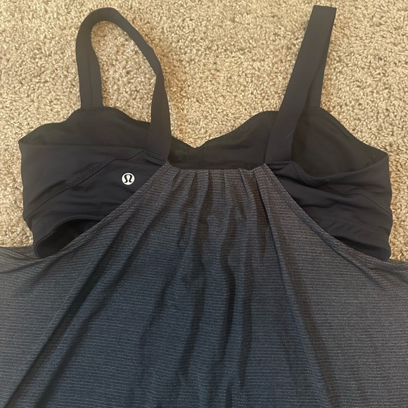 Lululemon Back On Track Tank Size 12 - Picture 9 of 9